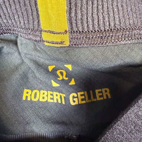 Lululemon Robert Geller Mens Size 30 Take the Moment Jogger Pants Black Gray - Picture 7 of 7